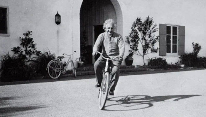 You are currently viewing The frame of Einstein One of the real mysteries of life