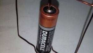 Read more about the article HOW TO MAKE A HOMOPOLAR MOTOR