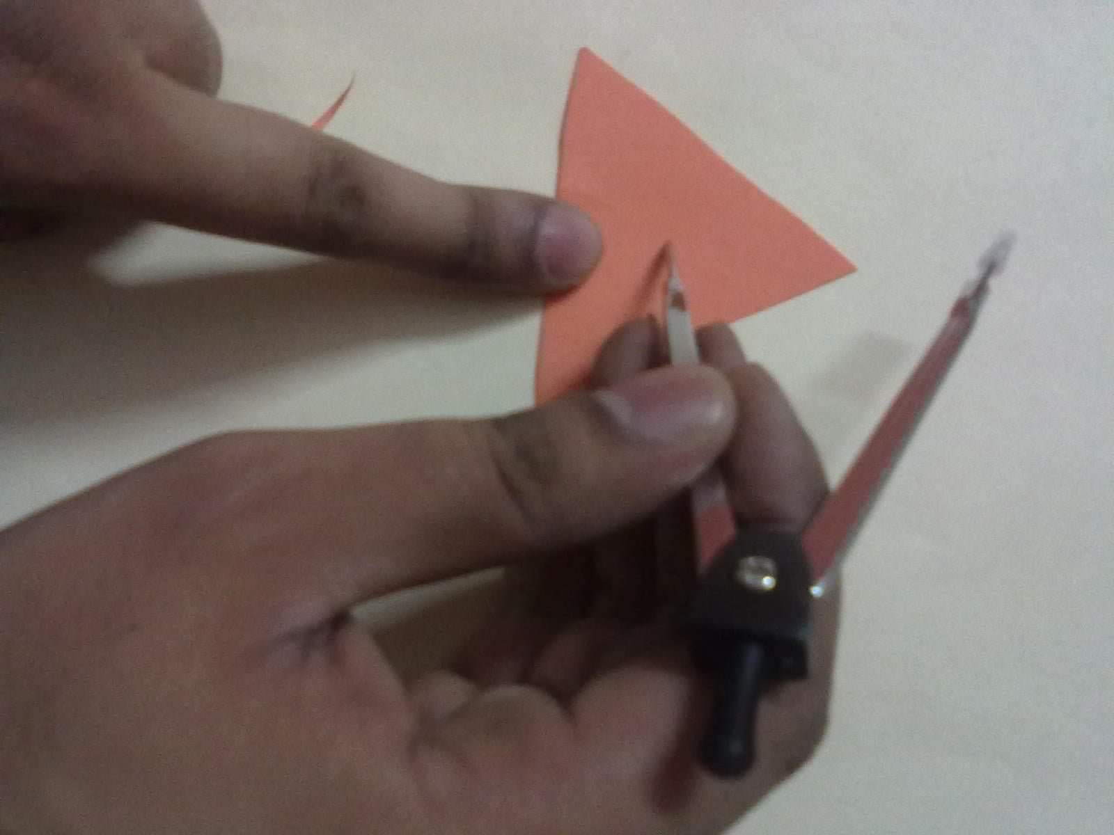 how to make a kaleidoscope.